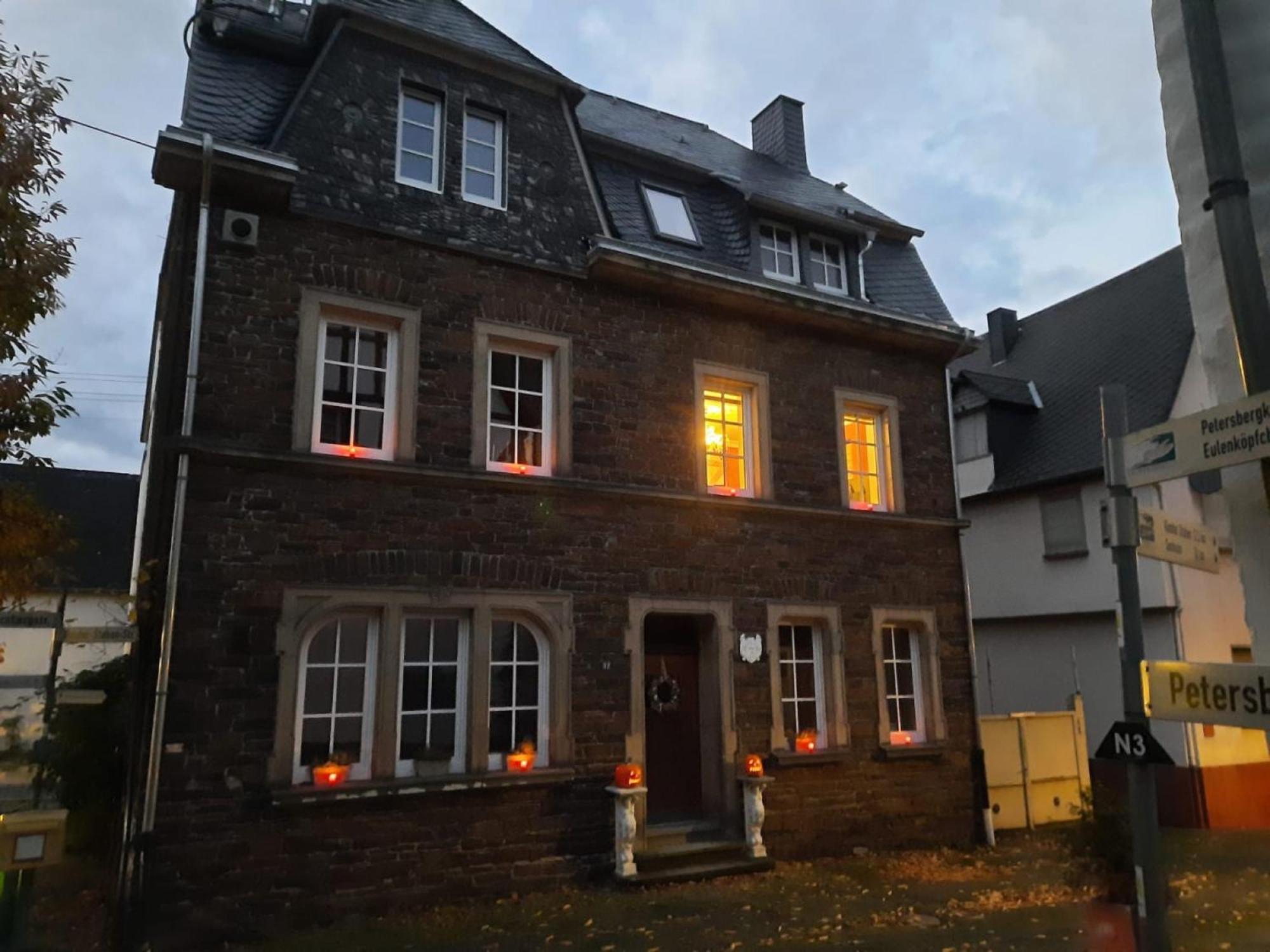 Winzerhaus Schenk Apartment Neef Exterior foto
